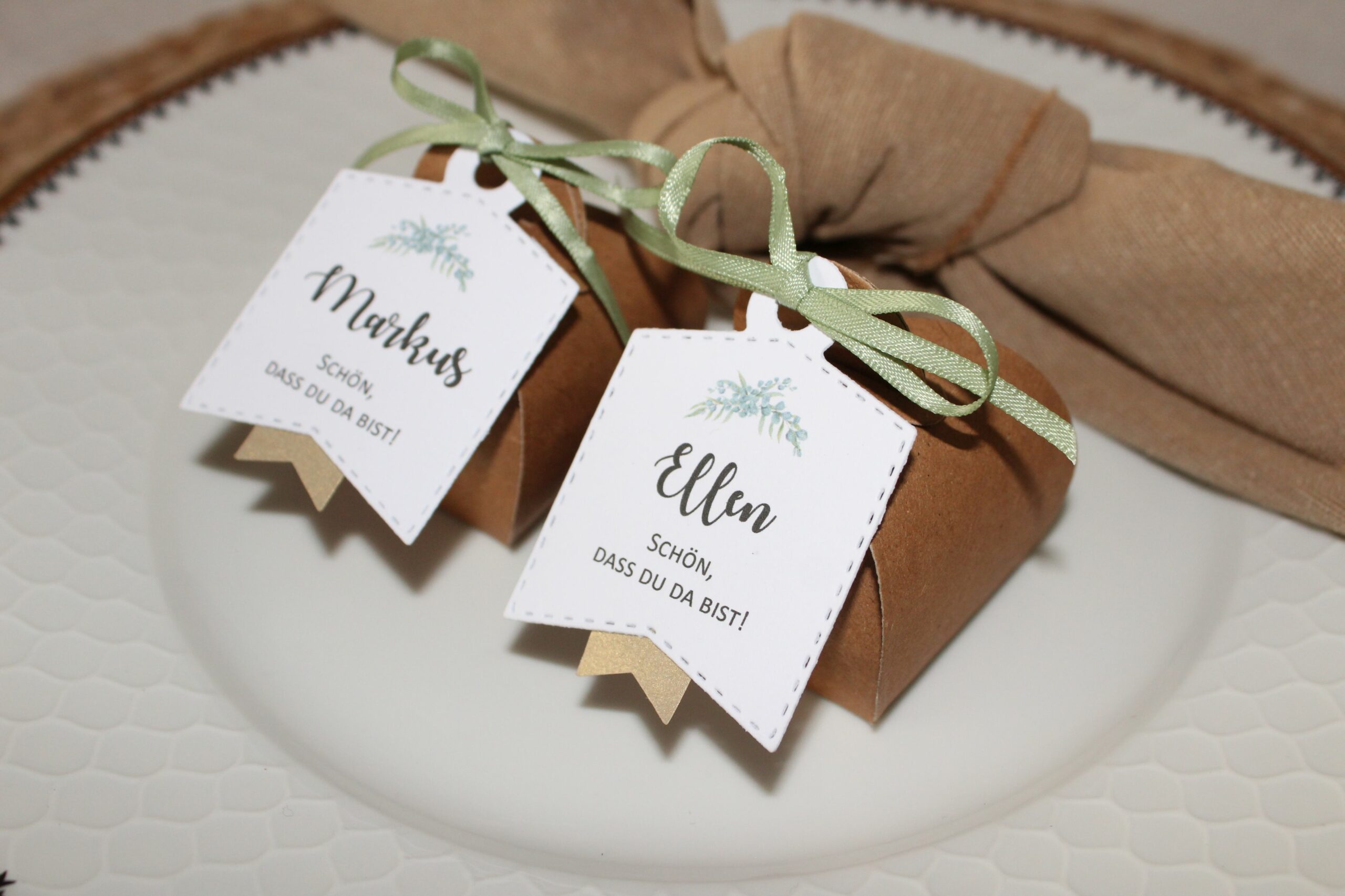 hochzeit-gastgeschenk-kraftpapier-scaled-1 Gastgeschenkebox aus Kraftpapier